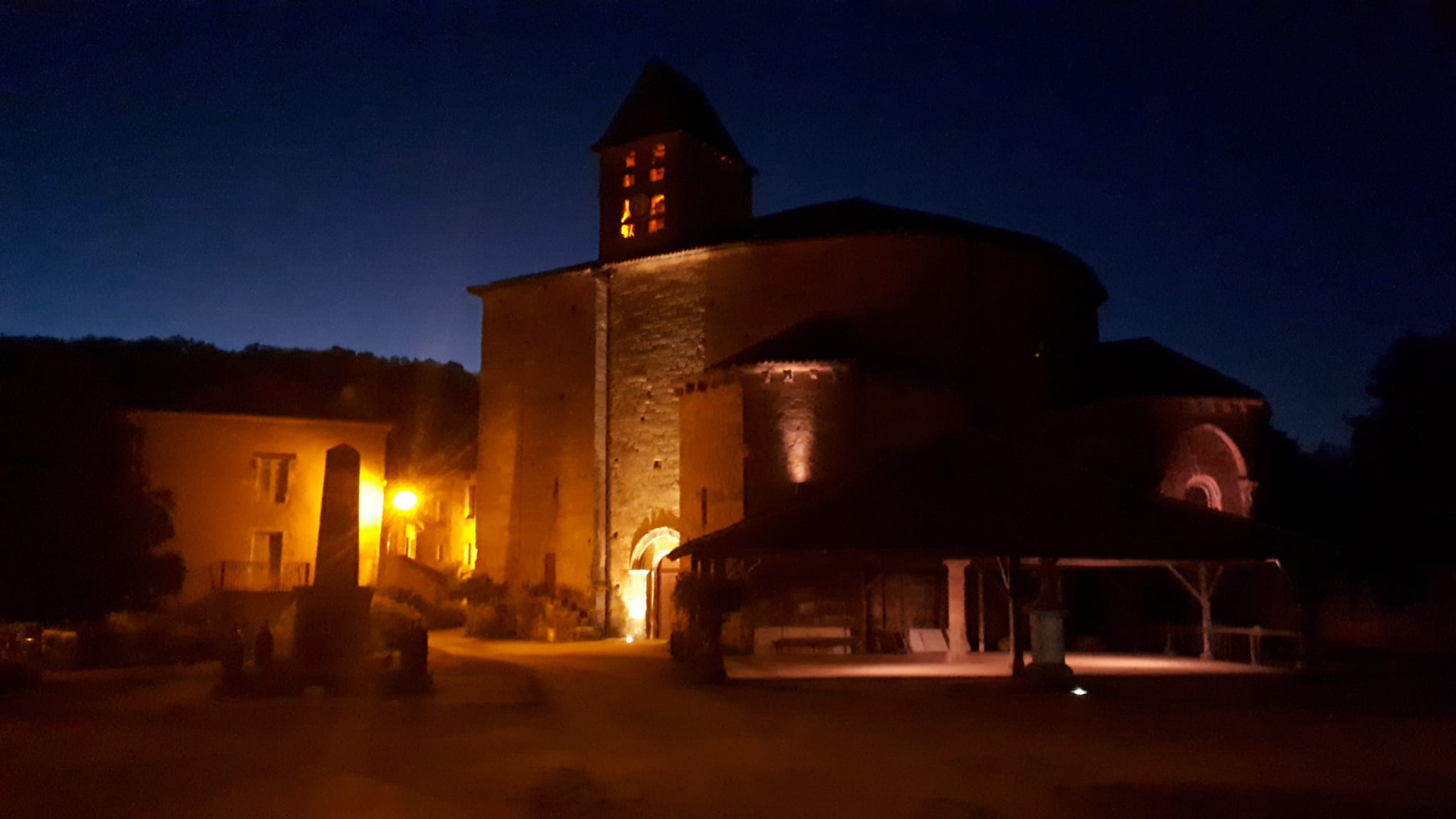 Saint Jean de côle Village la nuit